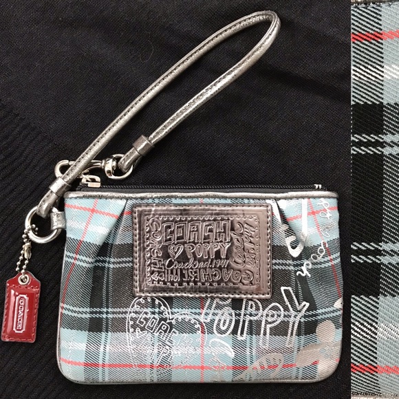 Coach Handbags - COACH POPPY Wristlet Plaid Graffiti With Charm